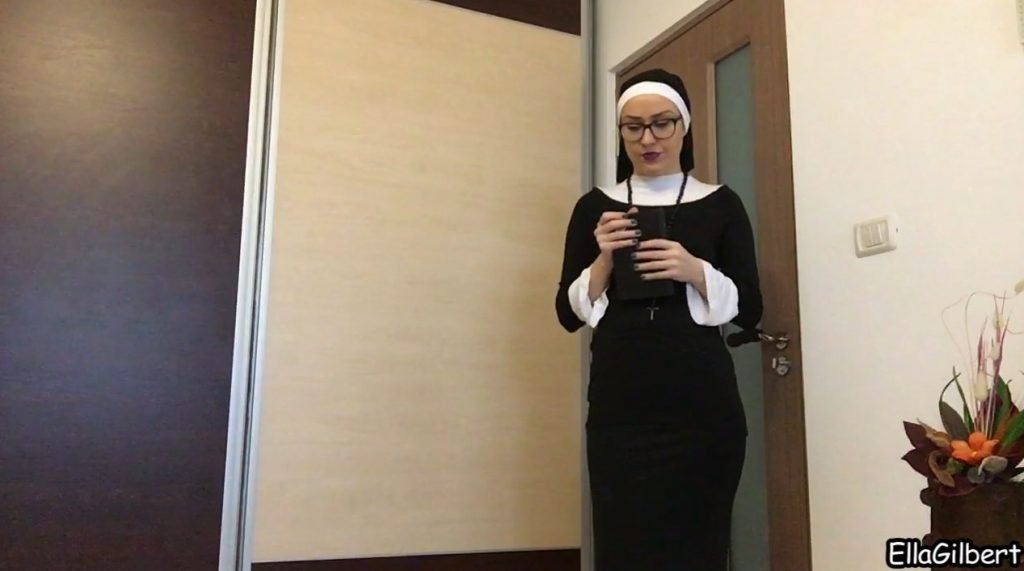 Dirty Crazy Nun - Ella Gilbert - HD 720p (Scat Solo, Amateurs Scat, Smearing, Poop Videos) - 1
