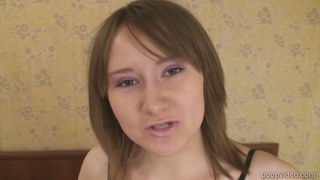 Sexy Russian Girl Shits For You (Bukreeva)