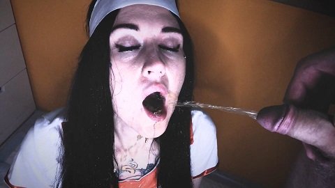 Dirty Betty - Piss On Puking NURSE (7 of August 2018)