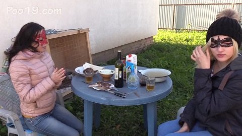 MilanaSmelly – 2 mistresses, barbecue and toilet slave (Poo19.com) from 13-10-2019