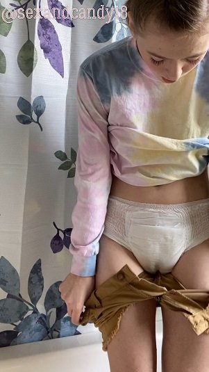 Sexandcandy18 - Teen’s first diaper fill + face mask! 10.02.2020
