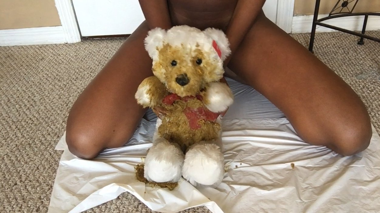 Having Fun With Teddy (4.02.2021) 29,99$ (Premium Request) via Cutie Syren