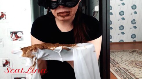 Eating Shit Out Of White Pantyhose - ScatLina 00003