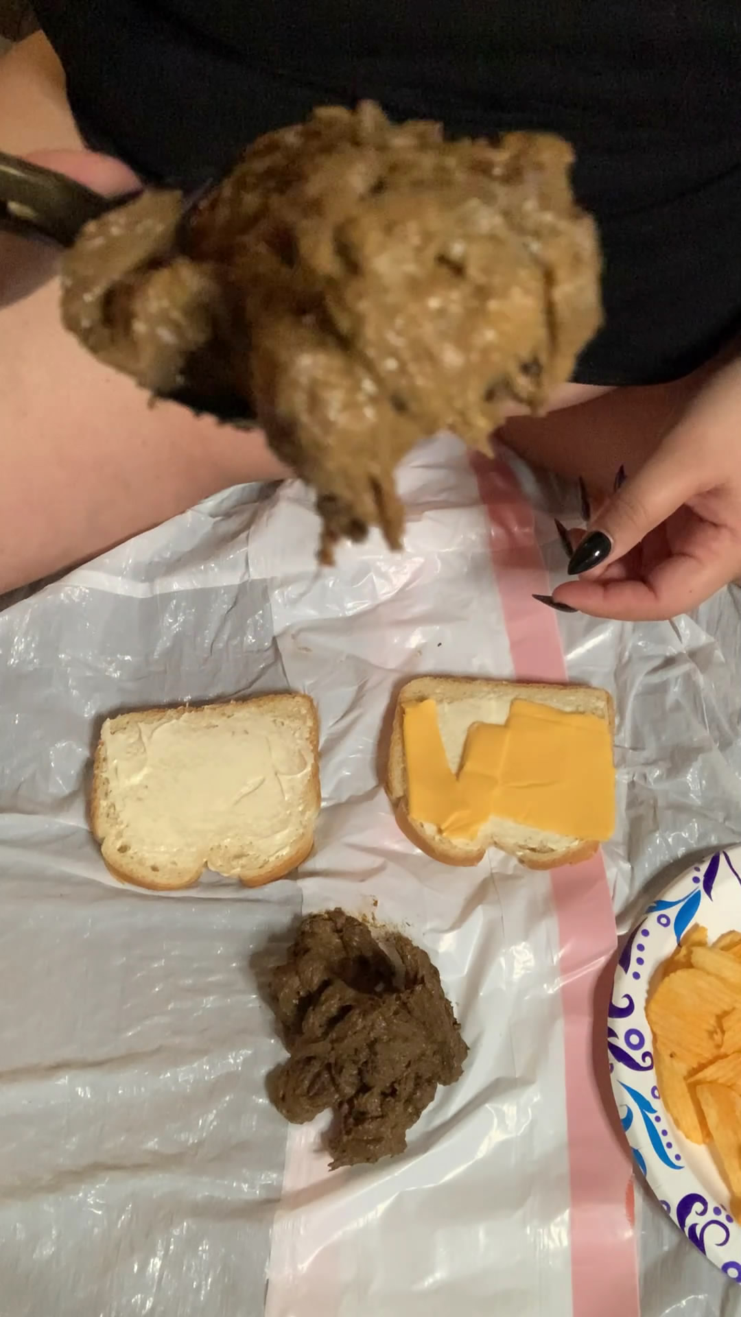 Making Me A Sandwich starring in video Davina_sins ($19.99 ScatShop) –  Poop Videos