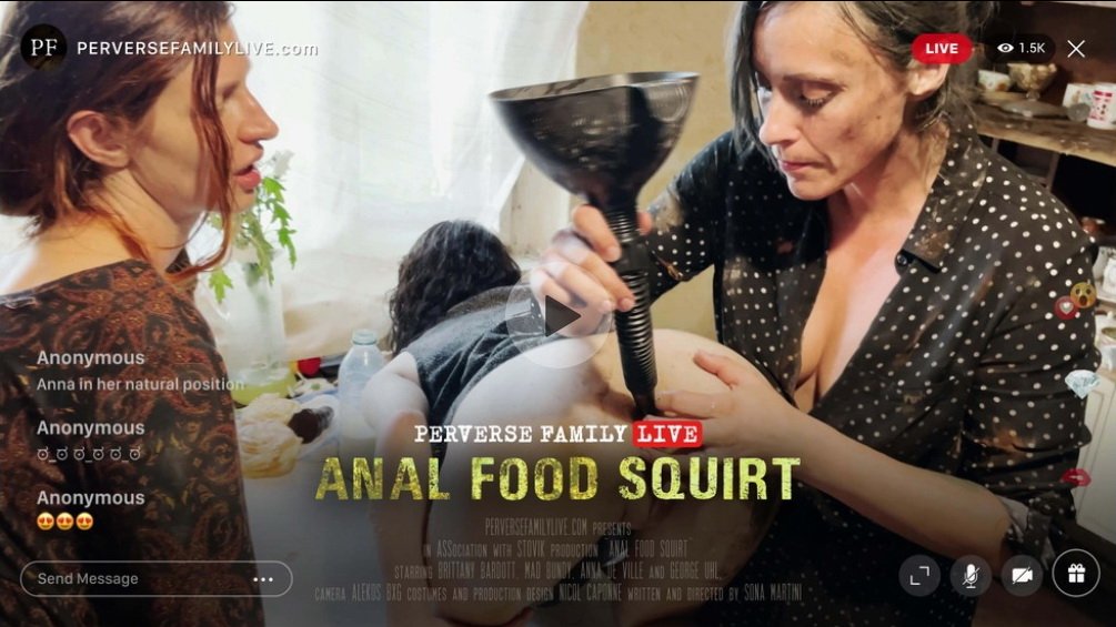 Perverse Family Live – Anal food squirt