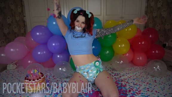 BabyBlair – Birthday video with wand and smash cake (€11.99 YezziClips)