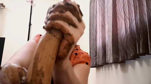 Dirty Handjob (Special scat porn request from our premium user) $18,99 by LittleMissKinky from 11\11\22