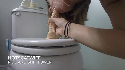 HotScatWife – RIDE and SHIT TOWER