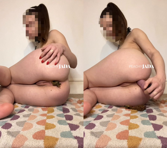 PeachyJada – Filling my ass with poop and pushing it back out